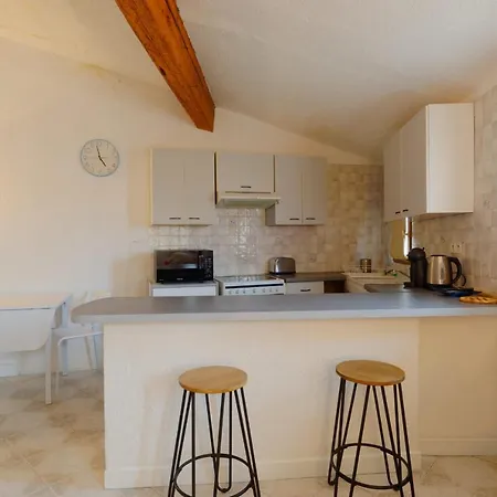 Marius Private Duplex